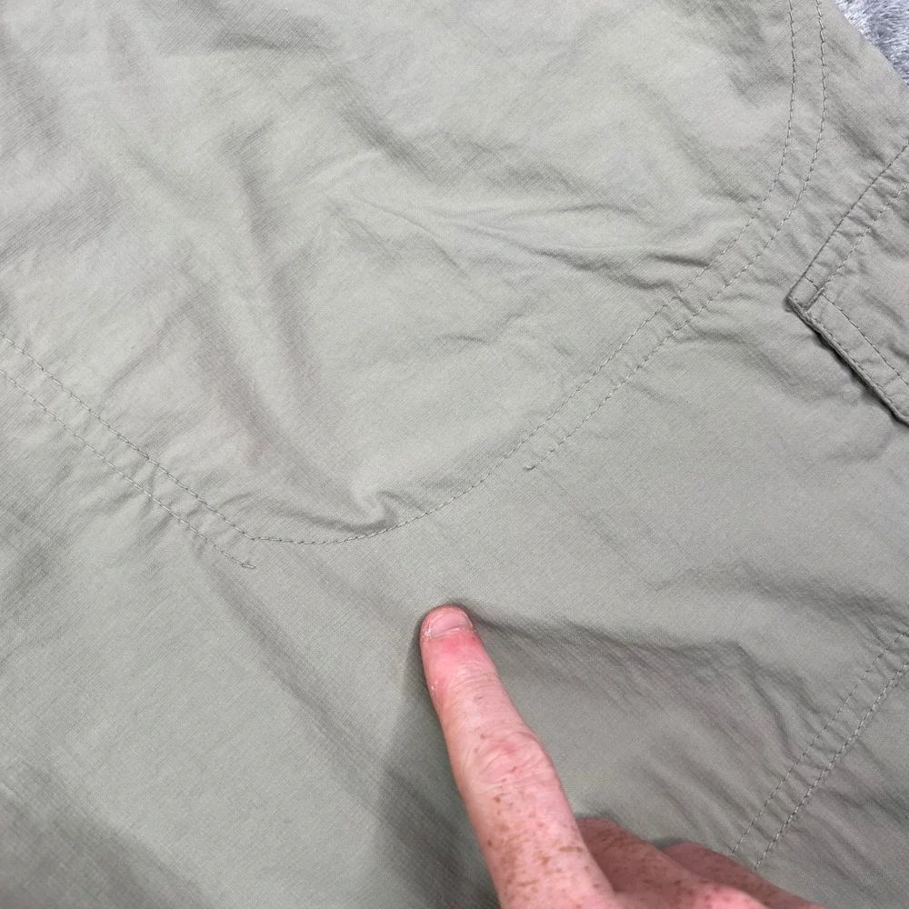 Columbia Titanium Cargo Shorts Mens XXL Tan Solid Omni-Dry Ripstop Hiking Belted